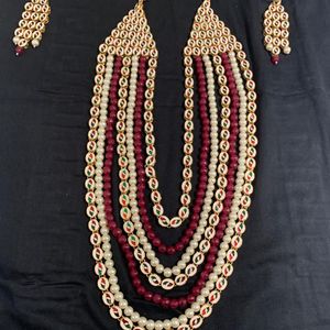 Classic Jewellery And Earring  Set