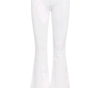 WOMEN WHITE COLOURED BOOTCUT JEANS