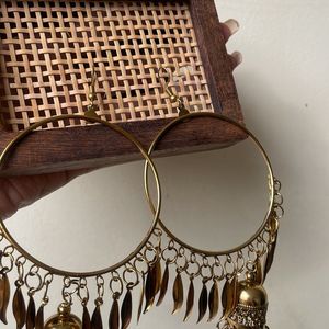 Golden Jhumka’s