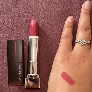 Maybelline New York Almond Pink Lipstick