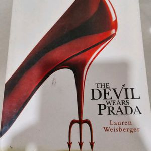 The Devil Wears Prada - Lauren Weisberger