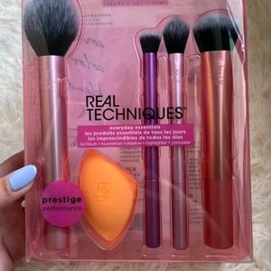 Real Techniques 5 Brushes Set