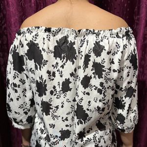 Black and White Off Shoulder Printed Top