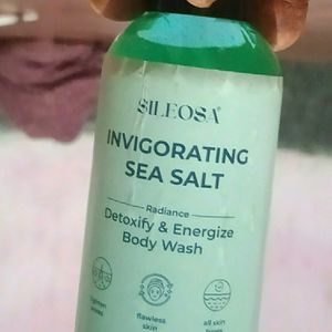 SILEOSA Invigorating Sea Salt Shower Gel