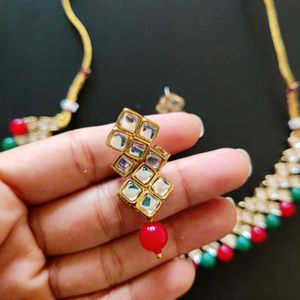 Peora Jewellery Set