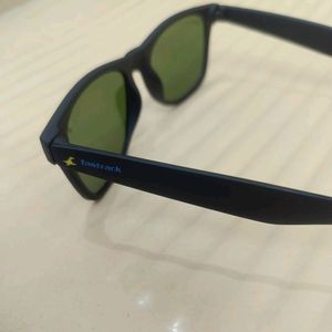 Offer🔥Fastrack Wayfarer Sunglasses