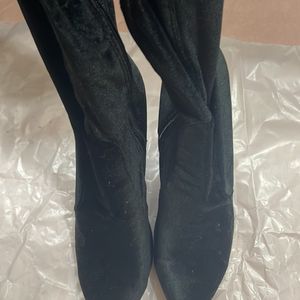 Knee Rise Boots Velvet