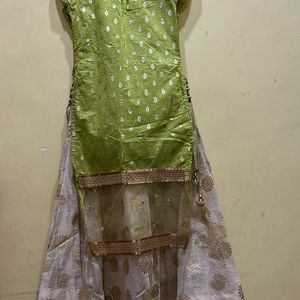 Green Festive Wear Kurta Set Size M