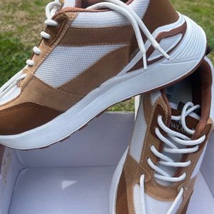 Brown Rowlan Shoe