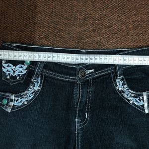 Black embroidered stretchable jeans with Freebies!