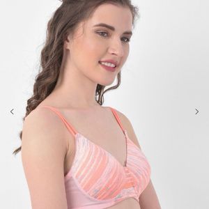 Clovia Lightly Padded Bra