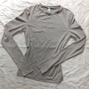 NEWME Solid Long Sleeve Top