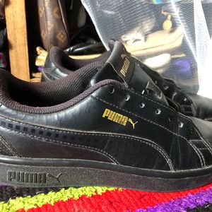 Authentic Puma Casual Shoe