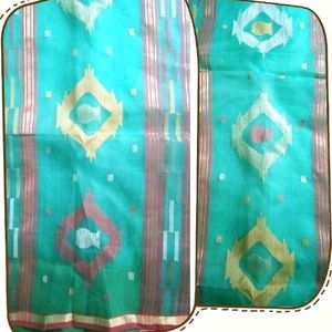 Brand new light weight thread work saree & फॉल