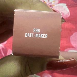 Powder Kiss Liquid Lipstick "Date-Maker”