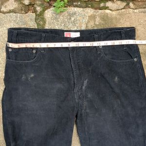 Levi - Courdroy Pants