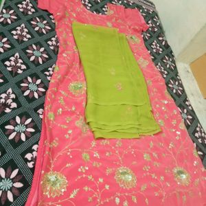 Size L.peach Colour Chumki Work Kurti And Dupatta.