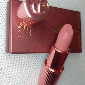 Charlotte Tilbury Lipstick ❣️💕