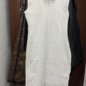 Chikankari White Kurti