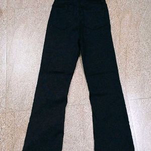 Super Stretchable Bootcut Highwaist Black Pant