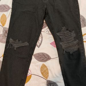 Price Drop!!H&M Ripped Jeans