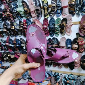 Women Slipper 50% Off