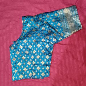 Zari Silk Saree With Blouse