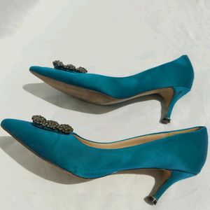 Manolo Blahnik Heels 38