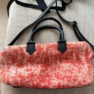 Sling Bag