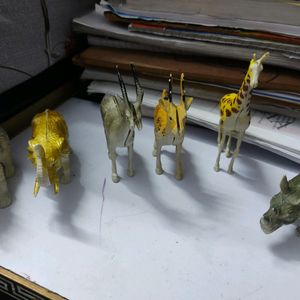 Used Plastic Wild Animals For Kids