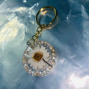 Resin Flower Keychain! Customisable