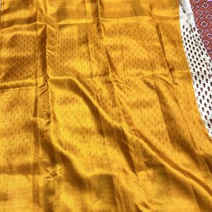 Brand New Matka Silk saree with attached blouse