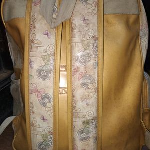 Cream Minmie School Or Picnic Backpack