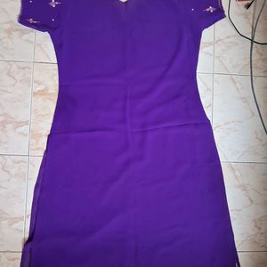 40 Or L Size Embroidery Kurti Set