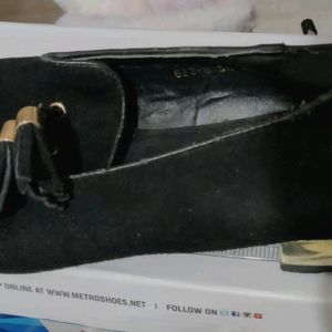 Korea Imported Women Velvet Black Tassle Loafer