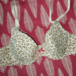 ❤️3 Sexy Stylish Lingerie Set (3Panty+ 3Bra )