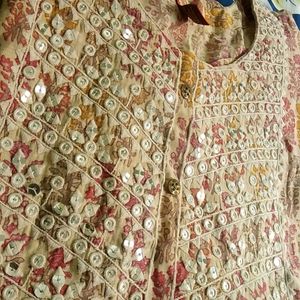 WOMEN'S PRINTED EMBROIDERED KURTA