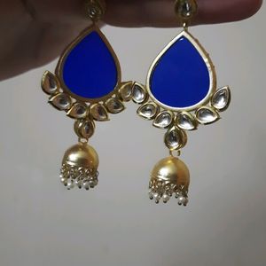 BRAND NEW Blue&gold Stone Hanging , Pearldropping