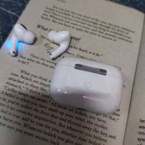 TWS Bluetooth Earbuds