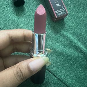 Mac Maximal Matte Lipstick “Twig Twist”