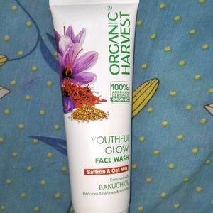 Organic harvest Youthful Glow Facewash