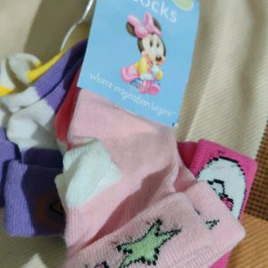 New Pair Of 5 Baby Socks