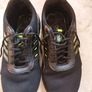 Black Sports Shoe