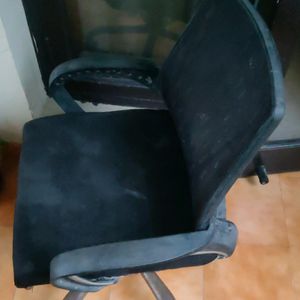 !!PRICE DROP!! Office Chair