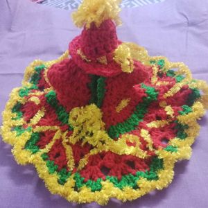 Gopal Laddu Dresss Woollen With Cap