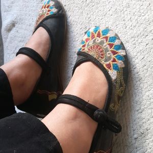 Blue Embroided Sandals Size Uk 4