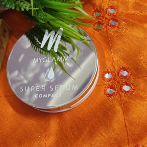 Myglamm Super Serum Compact With Hyaluronic Acid