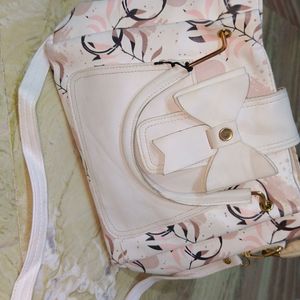 Very Beautiful Leafy Handbag