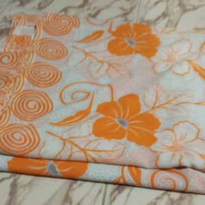 Orange🟠 Off White⚪ Floral Poonam Saree