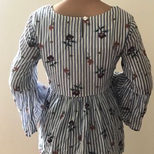 Striped Floral Tops In Cheap Price